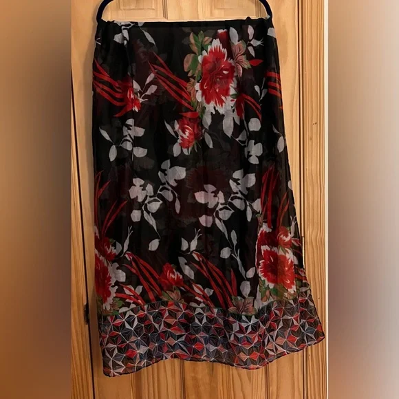 Floral Scarf - Picture 3 of 4